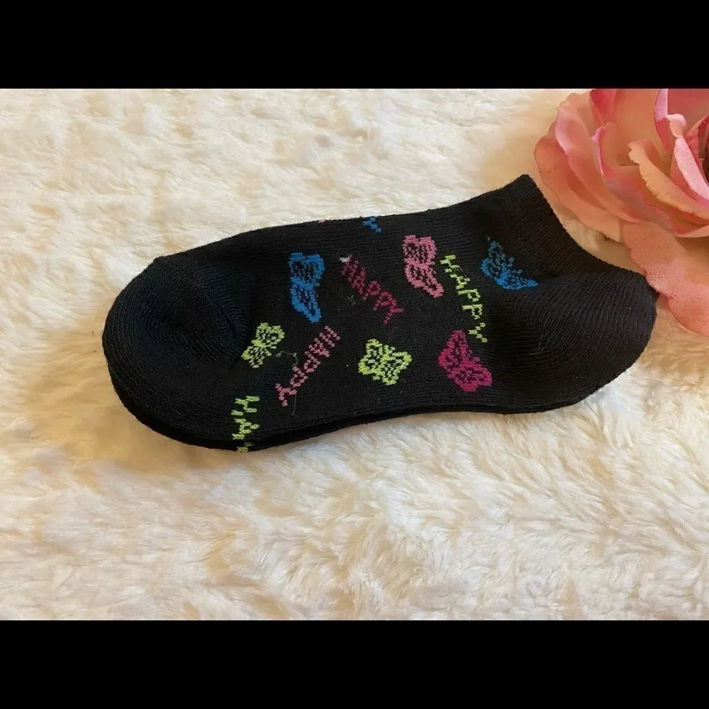 D.I.Y. Girls 6 Pairs of Socks, Bracelet making kit